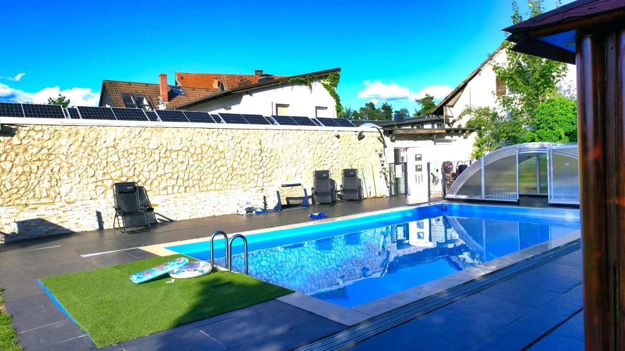 Fafa Home With Pool Essen Exterior photo